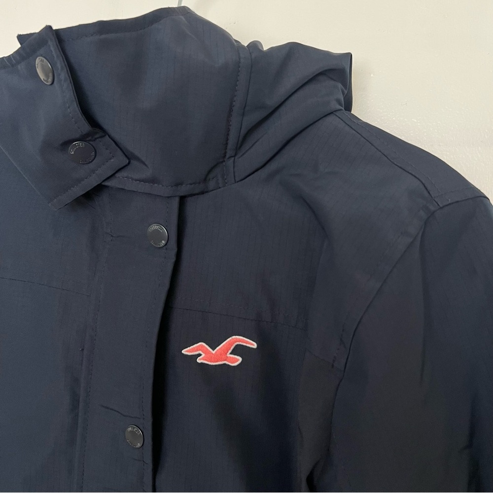 Hollister All-Weather Hooded Jacket Navy Blue Water Resistant Cozy Winter Wear - Picture 6 of 12